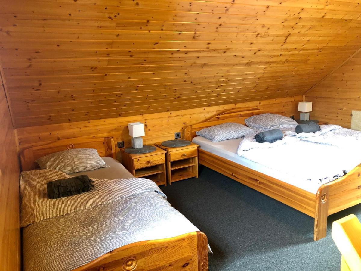 פודצ'טרטק Holiday Cottage Krishtan מראה חיצוני תמונה